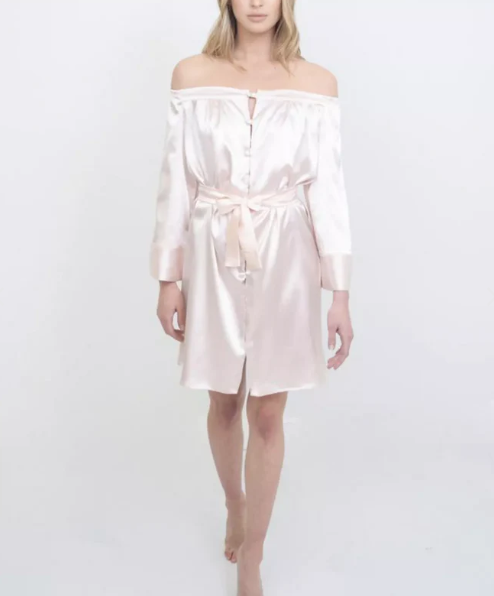 The Hair & Makeup Robe™ - LéLauriér